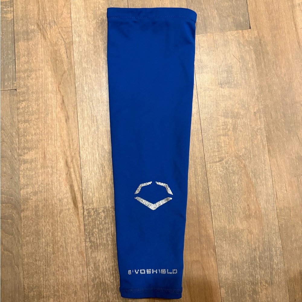 S/M EvoShield Blue Arm Sleeve